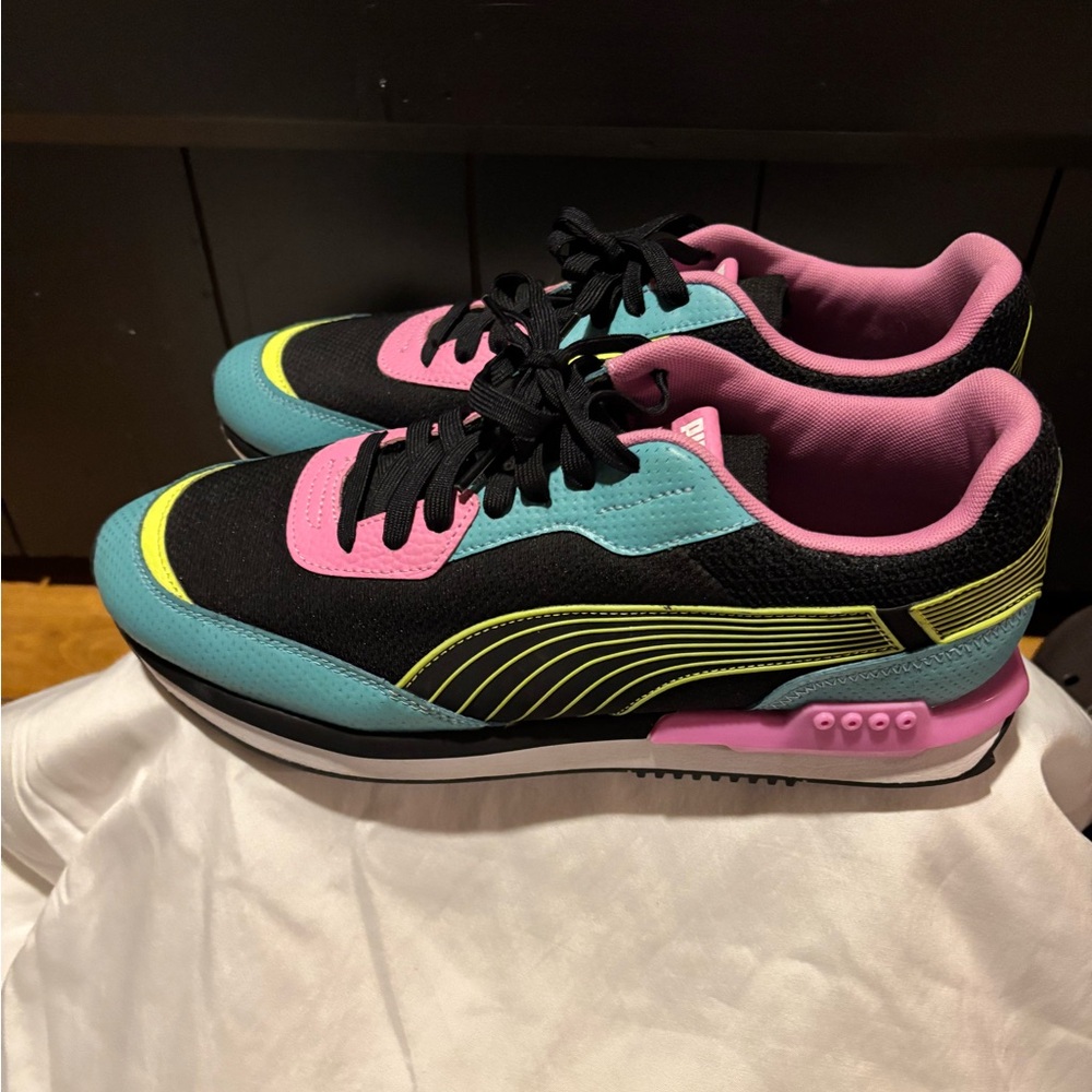 Puma Women's Teal, Pink, and Yellow Sneakers